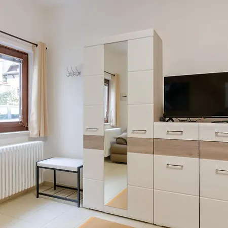 Peters * Bolzano