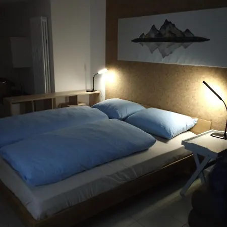 Peters Apartment *