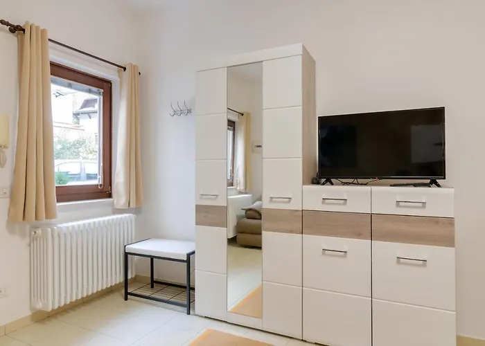 Peters * Больцано