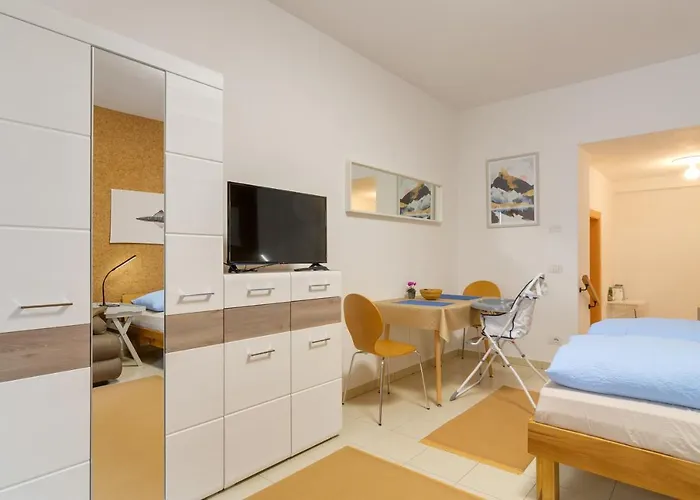 Peters Апартаменты *